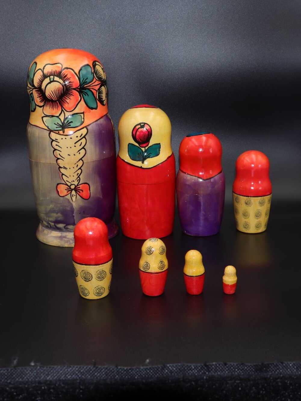 Vintage Handpainted Russian Matryoshka Nesting Doll - 8 - Picture 4 of 7